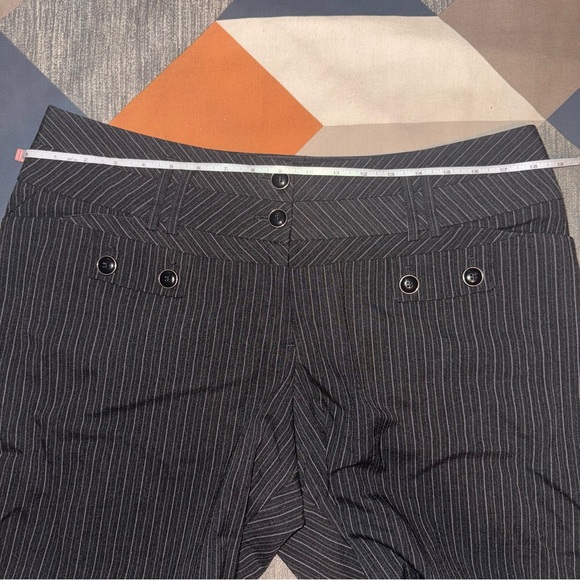 Lane Bryant Women’s Wide Leg Trousers Size 16 Charcoal Gray W/ White Pinstripes - Picture 5 of 9